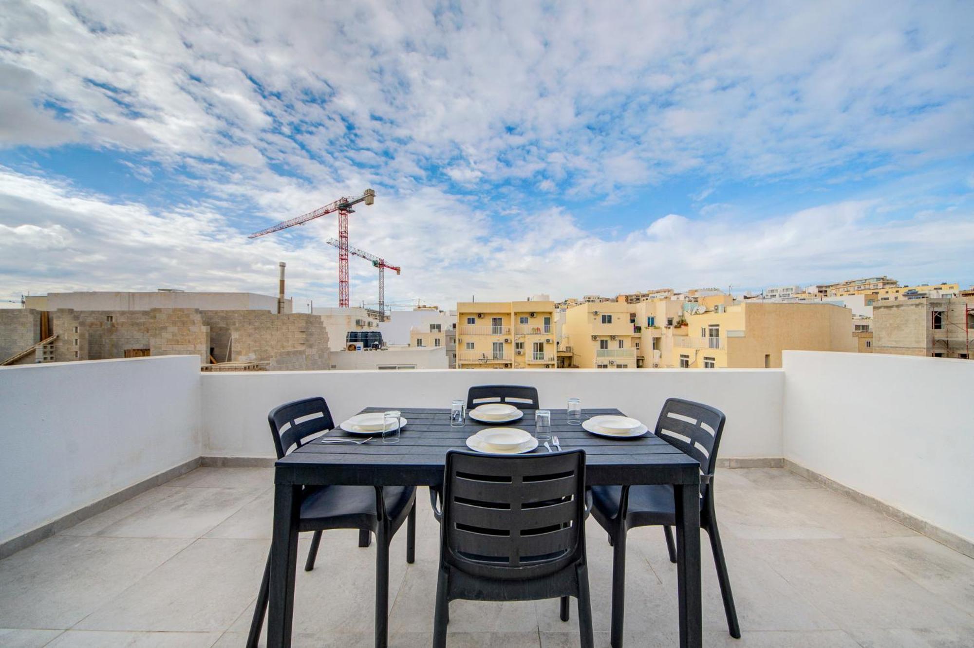 Marina Suites & Apartments - Self Catering - By Tritoni Hotels Gzira Екстериор снимка