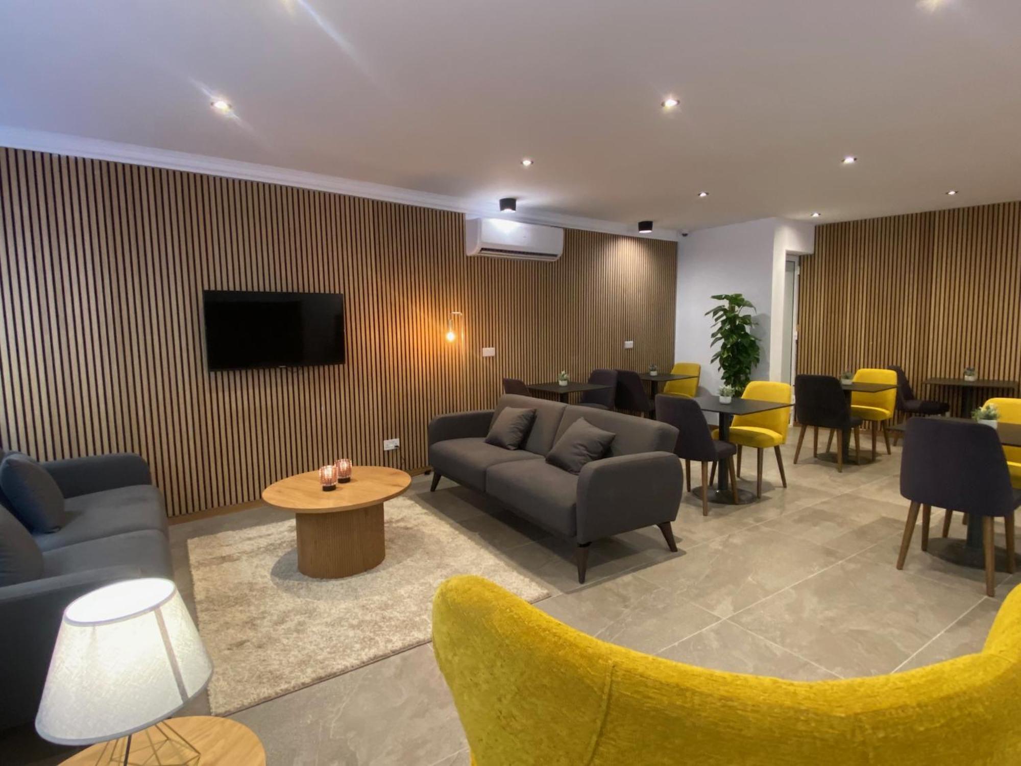 Marina Suites & Apartments - Self Catering - By Tritoni Hotels Gzira Екстериор снимка