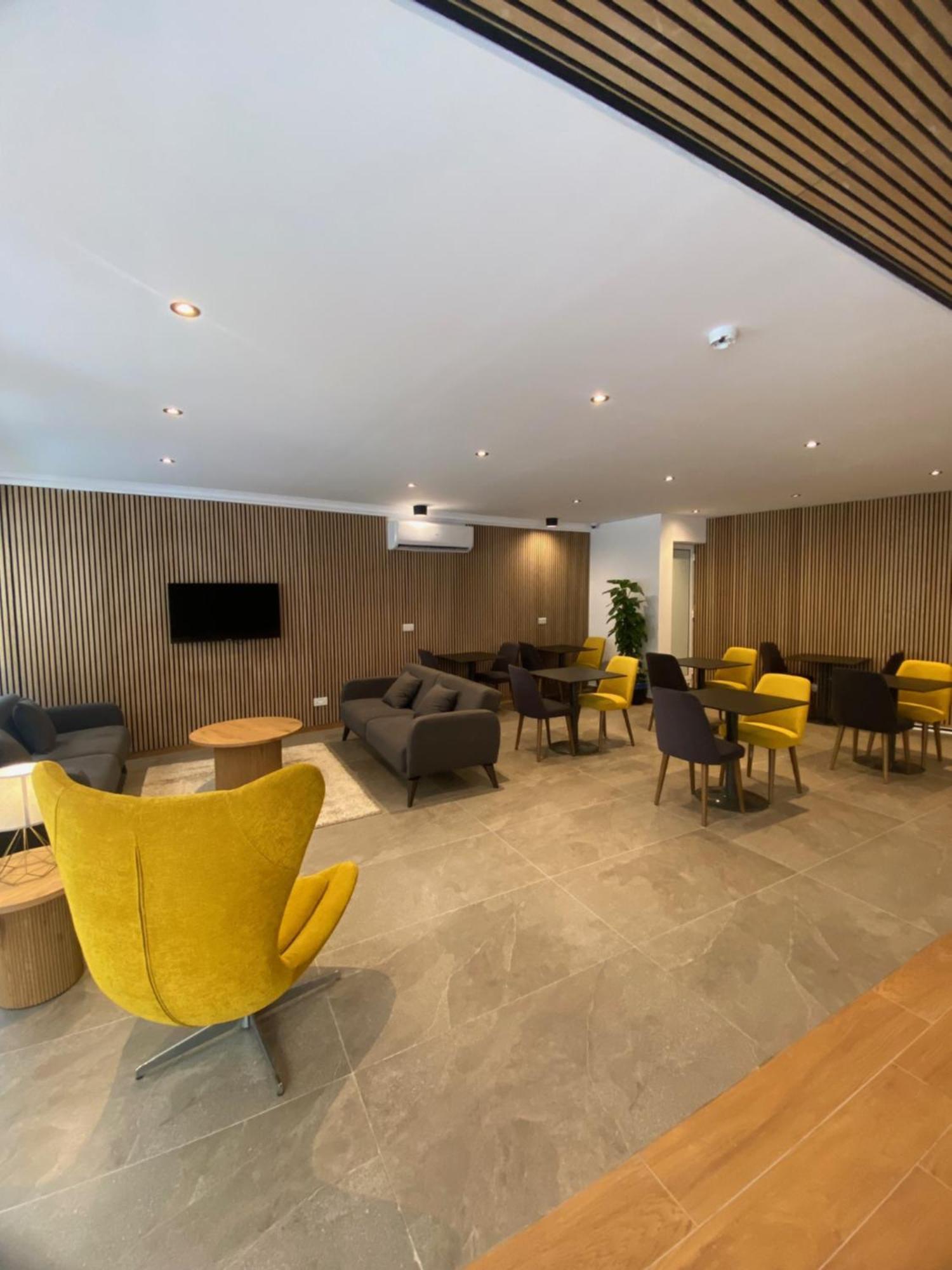 Marina Suites & Apartments - Self Catering - By Tritoni Hotels Gzira Екстериор снимка