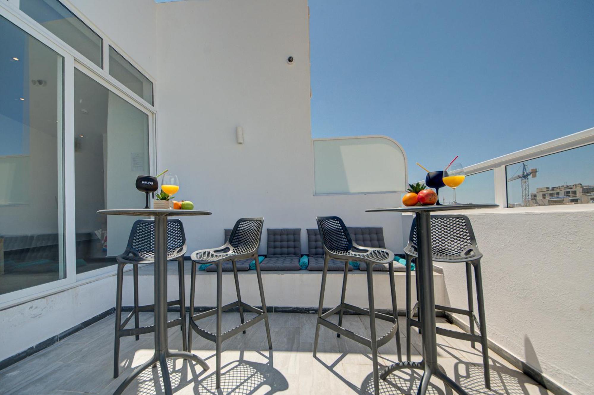 Marina Suites & Apartments - Self Catering - By Tritoni Hotels Gzira Екстериор снимка